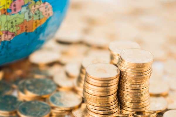 黄金概念股回调，西部黄金一度跌超9%