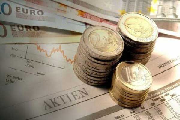 11月8日隔夜要闻：民主党降低对结束政府停摆的要求 美消费者信心创三年最低水平 特朗普称愿考虑豁免匈牙利